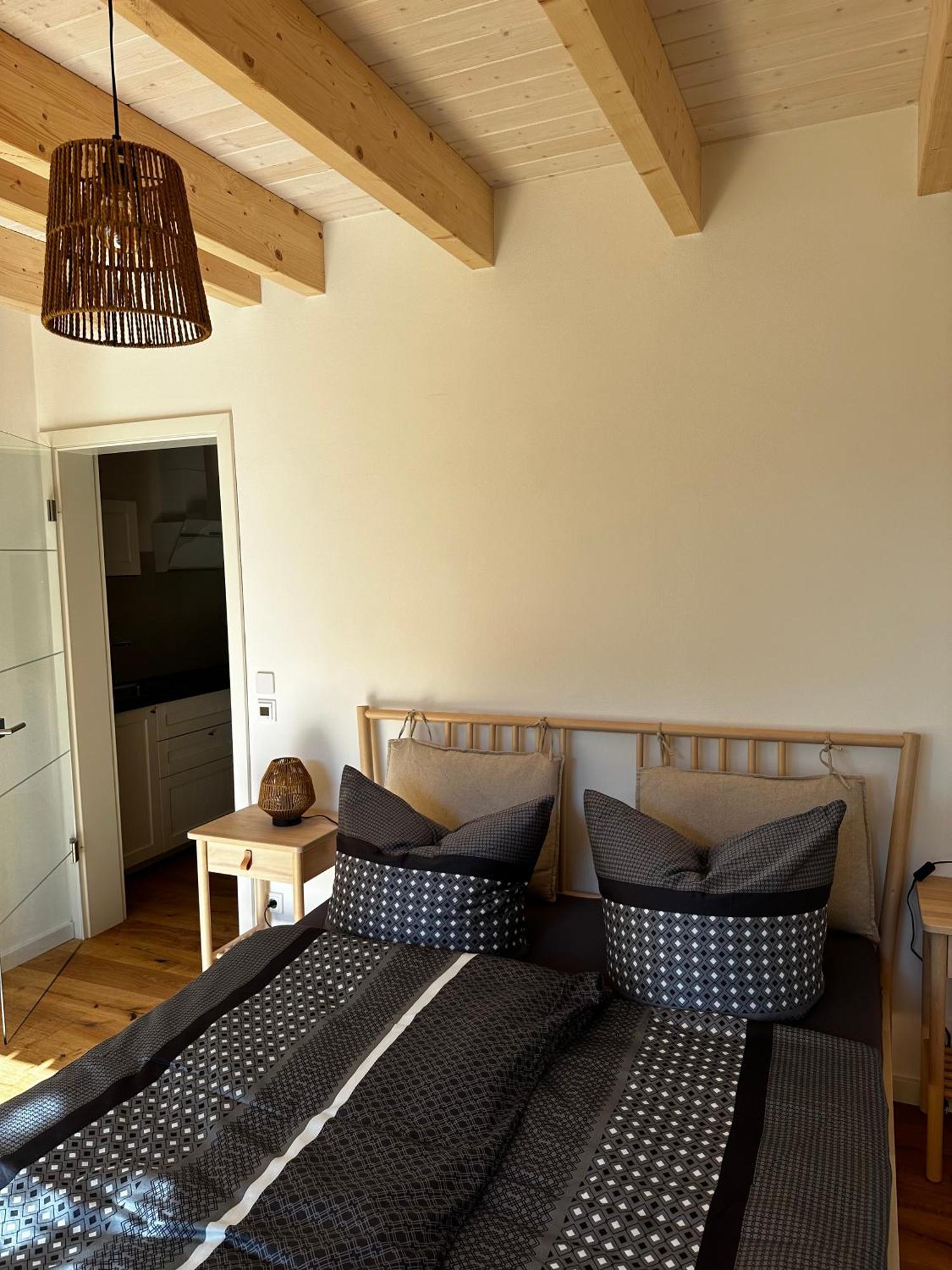 Ferienwohnung Stenja - Made Of Wood Dresden Ngoại thất bức ảnh
